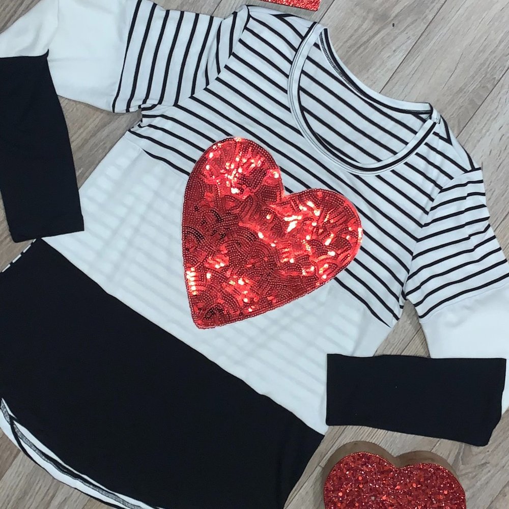 Valentine Day Sequin embellished Heart Shirt - Picture 4 of 7